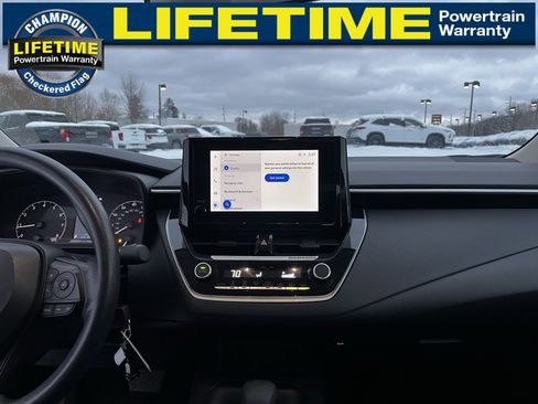 Used 2024 Toyota Corolla LE image 23