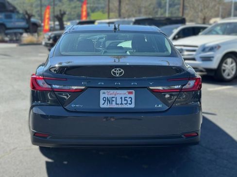 Used 2025 Toyota Camry LE image 7
