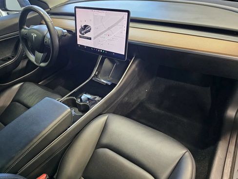 Used 2019 Tesla Model 3 Long Range AWD/4WD image 5