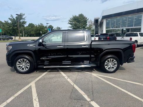 Used 2025 GMC Sierra 1500 Denali AWD/4WD image 2