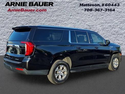 Used 2022 GMC Yukon XL SLE w/ Gmc Pro Safety Plus Package AWD/4WD image 6