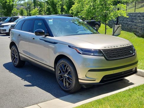 New 2026 Land Rover Range Rover Velar S AWD/4WD image 10