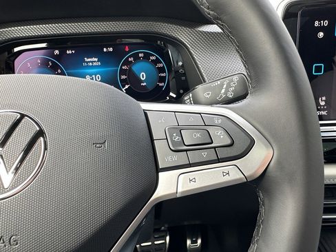 New 2026 Volkswagen Atlas Cross Sport SEL Premium R-Line AWD/4WD image 22