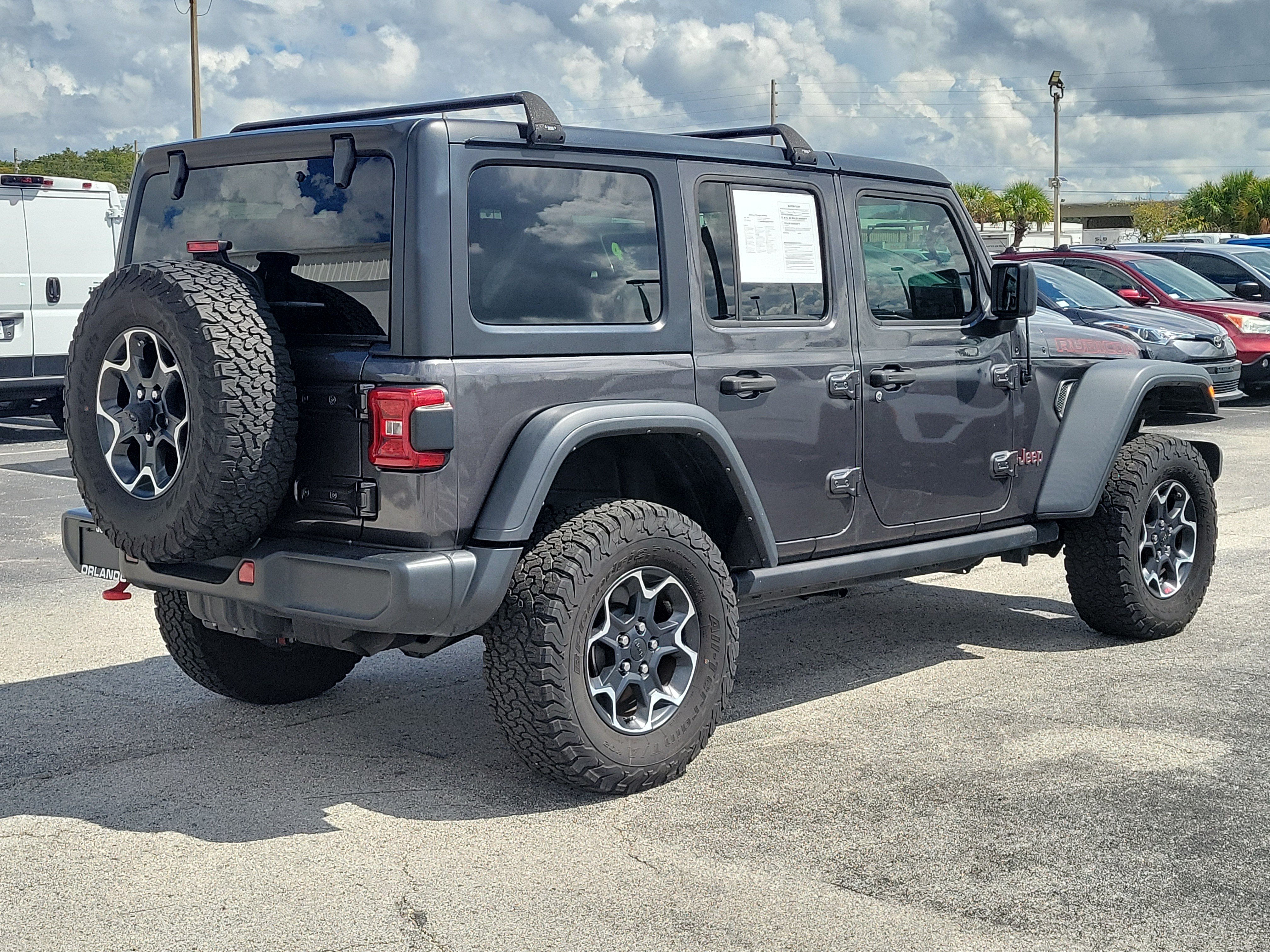 Used 2023 Jeep Wrangler Unlimited Rubicon w/ LED Lighting Group AWD/4WD image 7