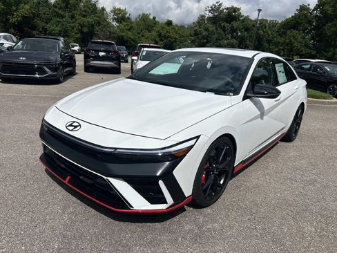 New 2026 Hyundai Elantra N FWD image 3