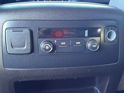 Used 2017 Chevrolet Tahoe LT image 16