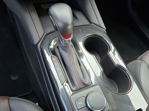 Used 2025 Chevrolet Blazer RS image 11