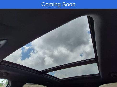 Used 2024 Cadillac XT4 Premium Luxury AWD/4WD image 19