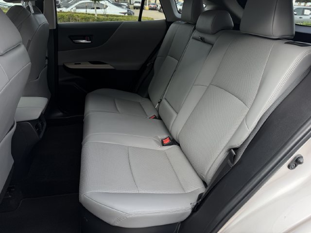 Used 2021 Toyota Venza XLE w/ Softex Package AWD/4WD image 26