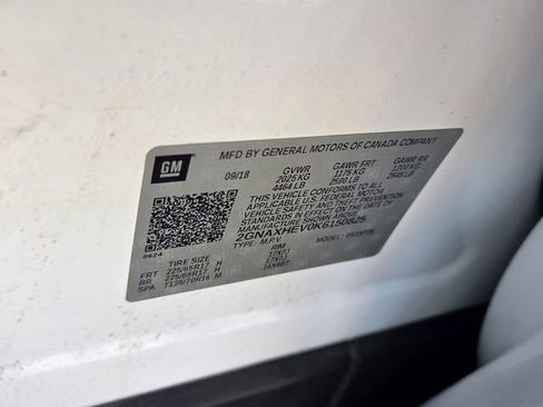Used 2019 Chevrolet Equinox LS FWD image 17