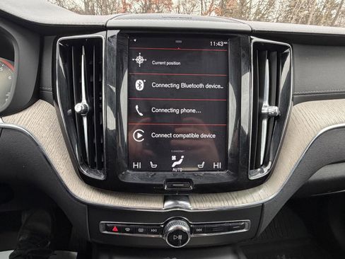 Used 2019 Volvo XC60 T6 Inscription w/ Protection Package Premier image 14