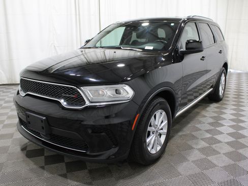 Used 2024 Dodge Durango SXT image 39