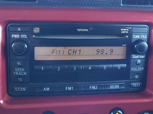 Used 2007 Toyota FJ Cruiser 4WD image 29