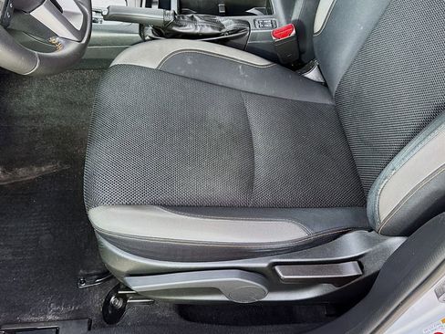 Used 2017 Subaru Crosstrek 2.0i Premium AWD/4WD image 22