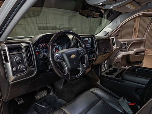 Used 2018 Chevrolet Silverado 1500 LT w/ All Star Edition AWD/4WD image 12