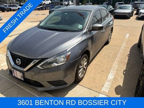 Used 2018 Nissan Sentra SV FWD image 1