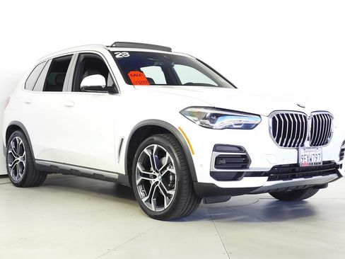 Used 2023 BMW X5 sDrive40i w/ Parking Assistance Package RWD image 4