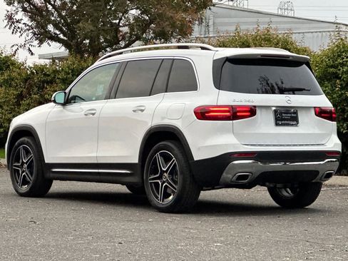 New 2026 Mercedes-Benz GLB 250 image 5