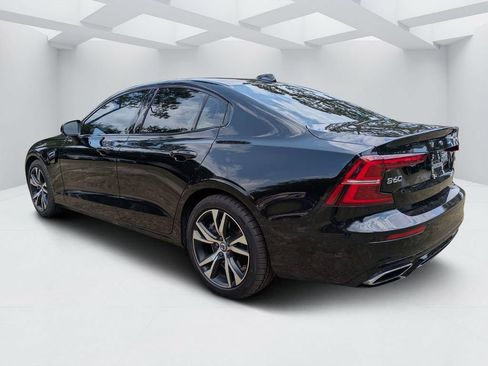Used 2021 Volvo S60 T8 R-Design Expression AWD/4WD image 5