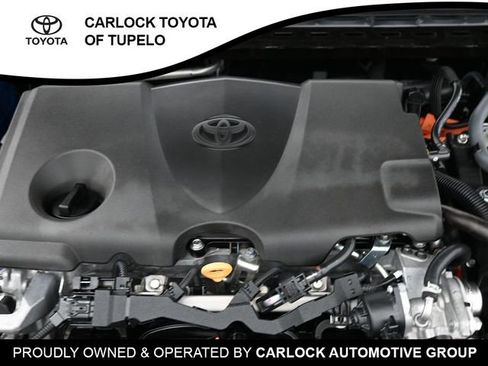 Used 2025 Toyota Camry SE image 29