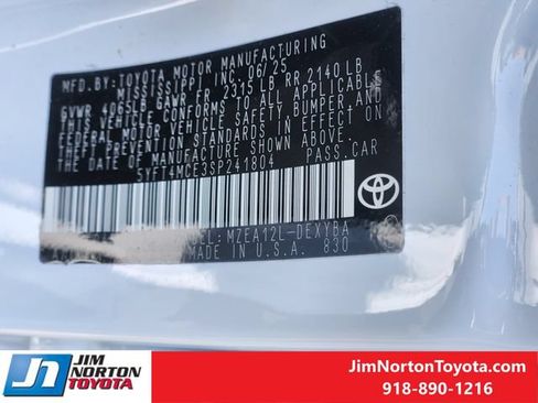 Used 2025 Toyota Corolla XSE FWD image 32