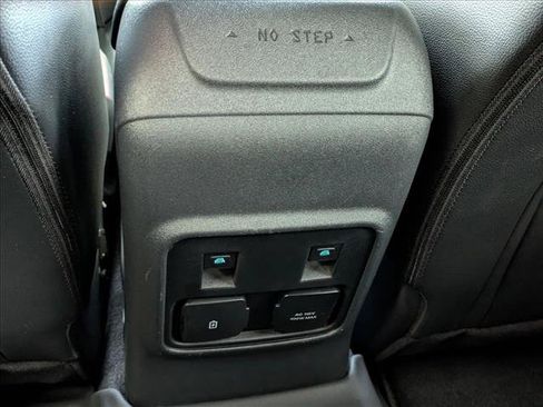 Used 2024 Ford Bronco Outer Banks AWD/4WD image 17