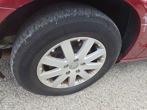 Used 2014 Chrysler Town & Country Touring w/ Driver Convenience Group FWD image 10