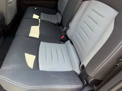 Used 2024 Toyota Tacoma TRD Sport AWD/4WD image 17