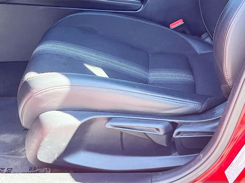 Used 2023 Honda Civic Sport image 18