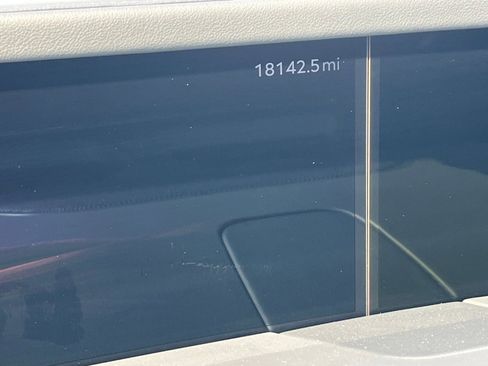 Used 2024 Lincoln Nautilus Reserve image 40