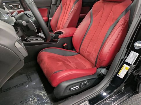 Used 2023 Acura Integra A-Spec image 10