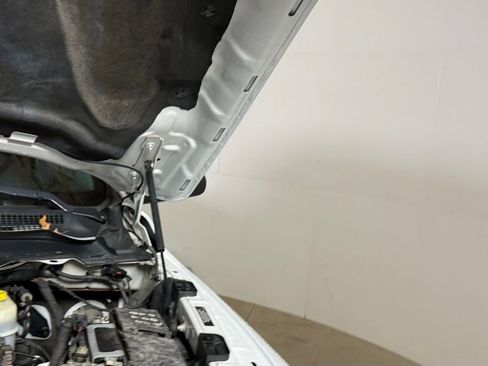 Used 2018 RAM 2500 Laramie w/ Cold Weather Group image 10