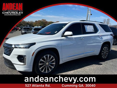 Certified 2023 Chevrolet Traverse Premier image 1