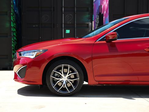 Used 2021 Acura ILX w/ Premium Package FWD image 29