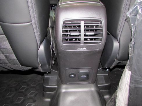 New 2025 Ford Bronco Sport Outer Banks w/ Sasquatch Outer Banks Package image 26