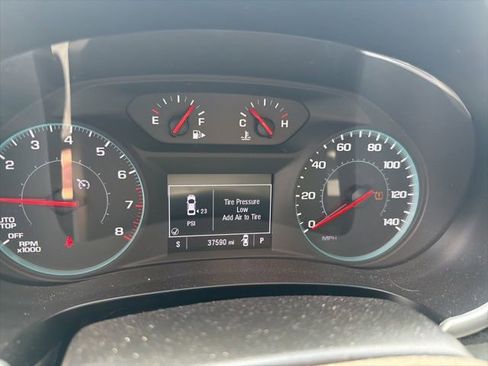 Used 2025 Chevrolet Malibu LT FWD image 7