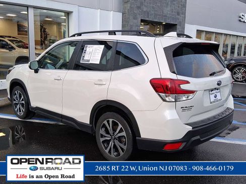 Used 2023 Subaru Forester Limited image 6