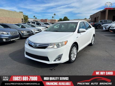 Used 2014 Toyota Camry XLE w/ Convenience Package image 1