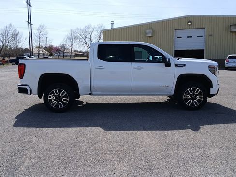 New 2026 GMC Sierra 1500 AT4 w/ AT4 Premium Package AWD/4WD image 14