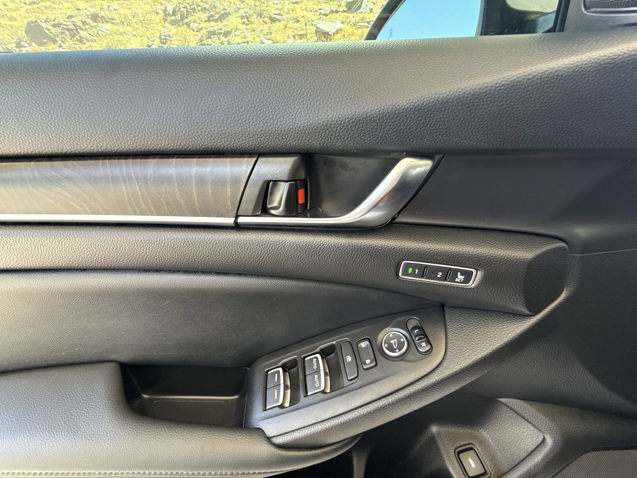Used 2021 Honda Accord Touring image 24