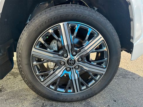 Used 2023 Toyota Tundra Capstone image 9