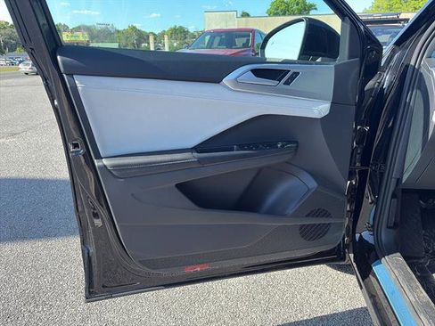 New 2026 Volkswagen Taos SE AWD/4WD image 25