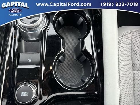 Certified 2025 Ford Explorer Platinum w/ Ultimate Package image 31