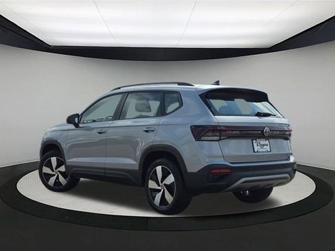 New 2025 Volkswagen Taos S image 5