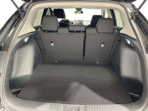 New 2026 Honda HR-V LX image 9