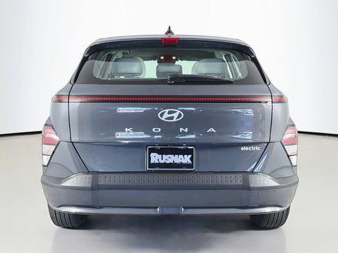 Used 2024 Hyundai Kona SE FWD image 6