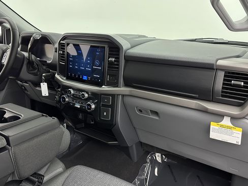Used 2025 Ford F150 XLT w/ Equipment Group 301A Standard image 33