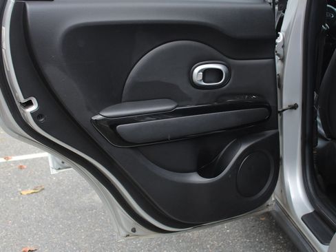 Used 2015 Kia Soul ! w/ Sun & Sound Package image 14