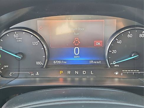 Used 2021 Ford Escape SE image 24