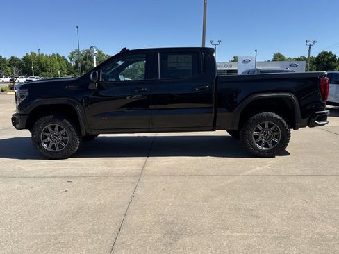 New 2026 GMC Sierra 1500 AT4X w/ LPO, Black Badging Package AWD/4WD image 12